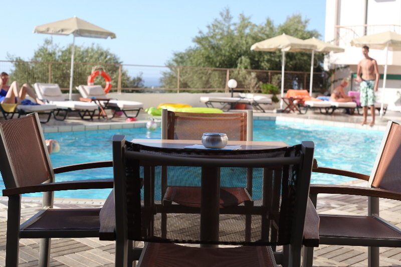 Bella Vista Hotel "By Checkin" Hersonissos  Exterior photo